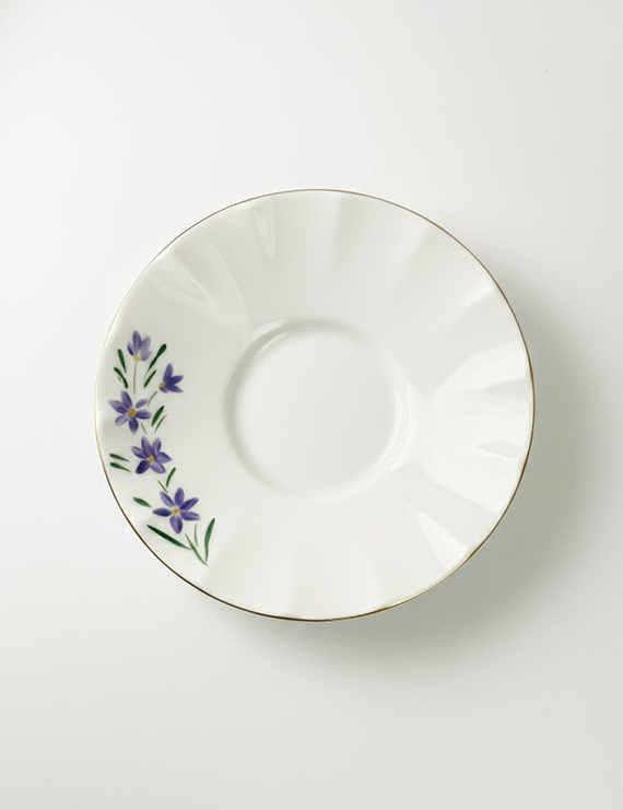 Çiçek Temalı Çay Tabağı