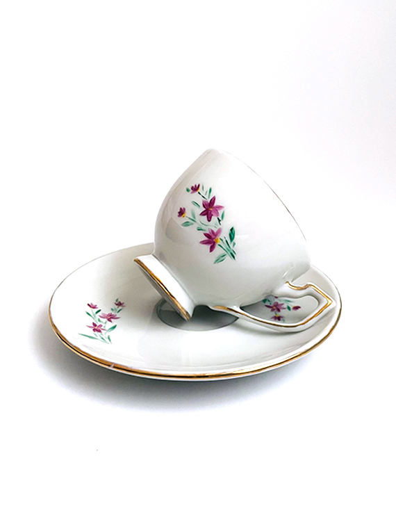 Çiçek Desenli Kahve Fincanı 