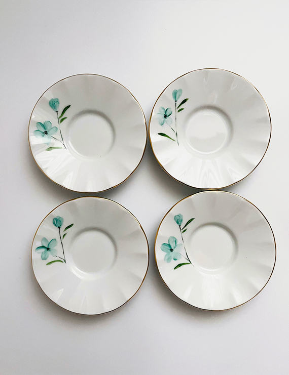 Turkuaz Çiçek Figürlü Çay Tabağı Sarı Yaldızlı